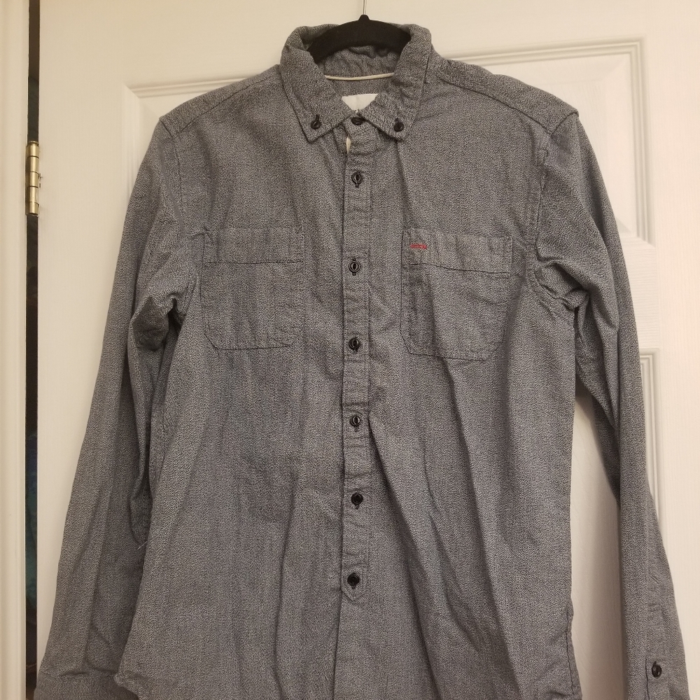 Mens size Medium button up shirt